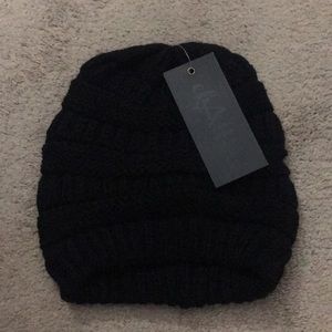 Ekattire hat